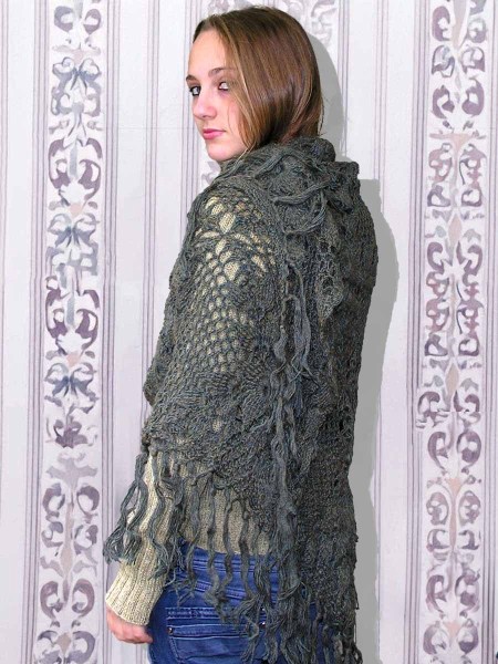 Chales-femme-au-crochet-Cinzia