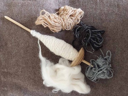 Ponchos-et-alpagas-rustiques