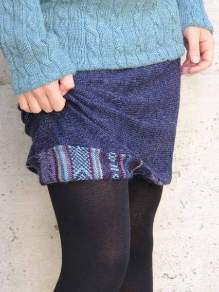 Jupe-hiver-courte-en-laine-tricotee