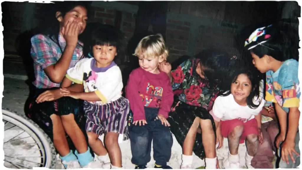 Voyager Guatemala Guatemala et enfants jouant