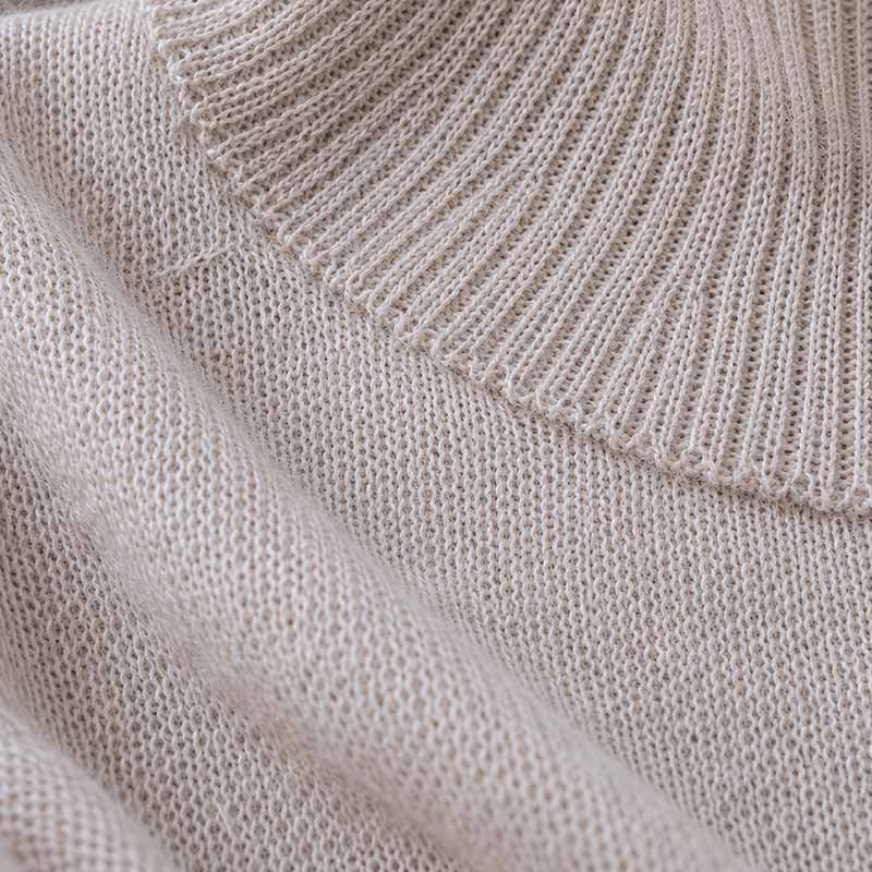 Pull en baby alpaga avec fil 2/16 Pull en baby alpaga avec fil fin 2/16 et maille légère